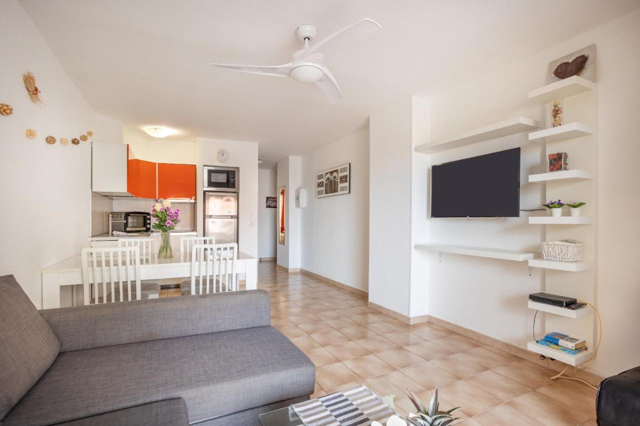 Castle Harbour Phoebe'S Flat Los Cristianos By Lovetenerife Exterior photo